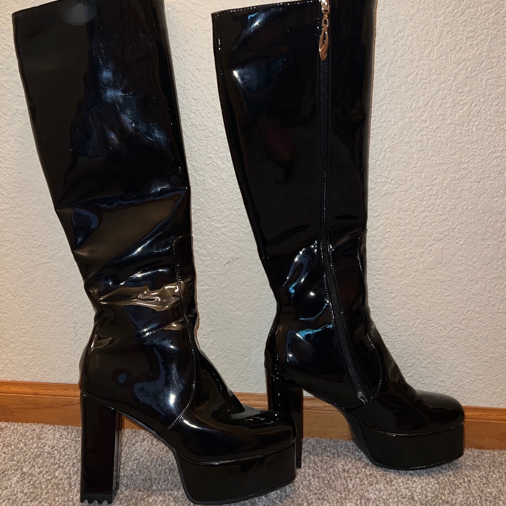 Platform Patent Leather Gogo Boots